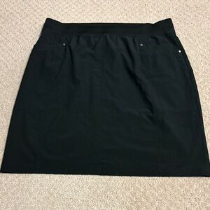 Chico's Black Pull-On Pencil Skirt with Front Pocket Accents